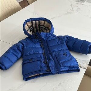 Burberry Hooded Puffer Jacket 
Kids 2T